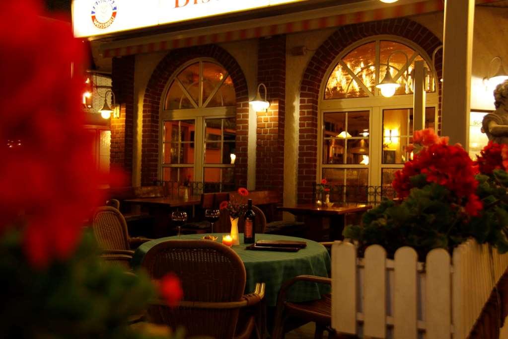 Hotel Kaiserhof Wesel Везель Ресторан фото