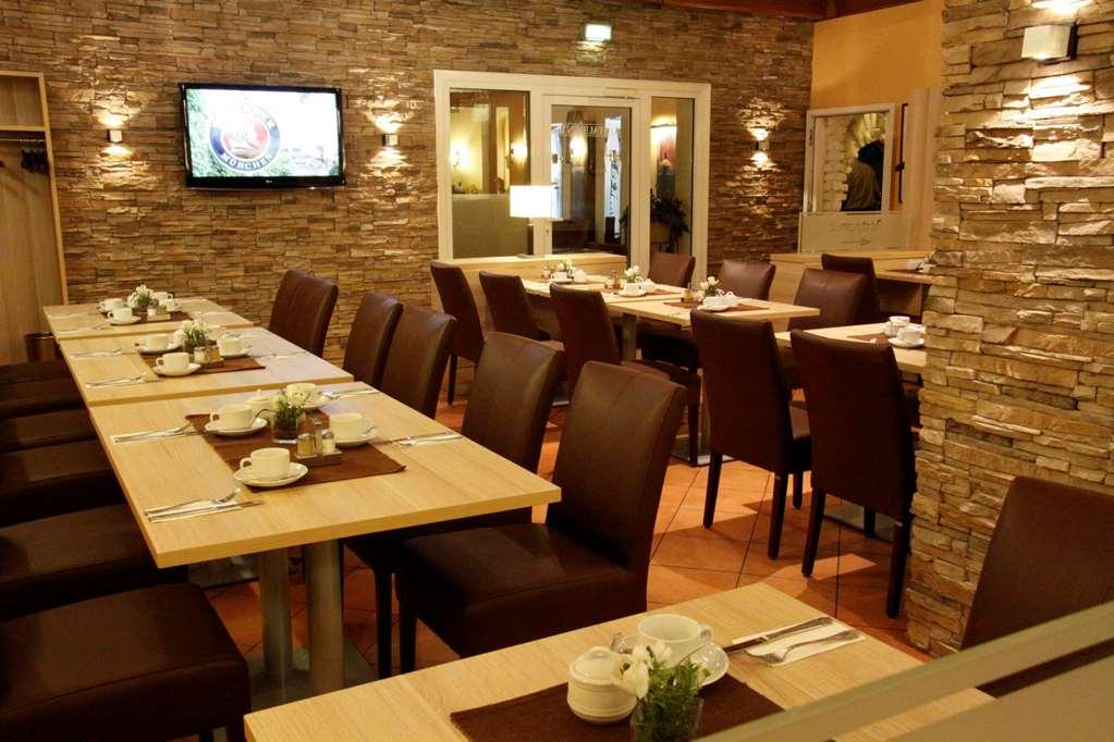 Hotel Kaiserhof Wesel Везель Ресторан фото