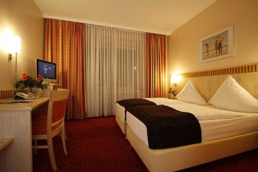 Hotel Kaiserhof Wesel Везель Екстер'єр фото